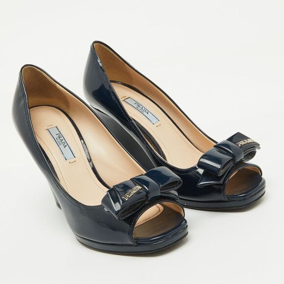 Prada Navy Blue Patent Leather Peep Toe Bow Wedge Pumps Size 37.5 - Picture 4 of 7